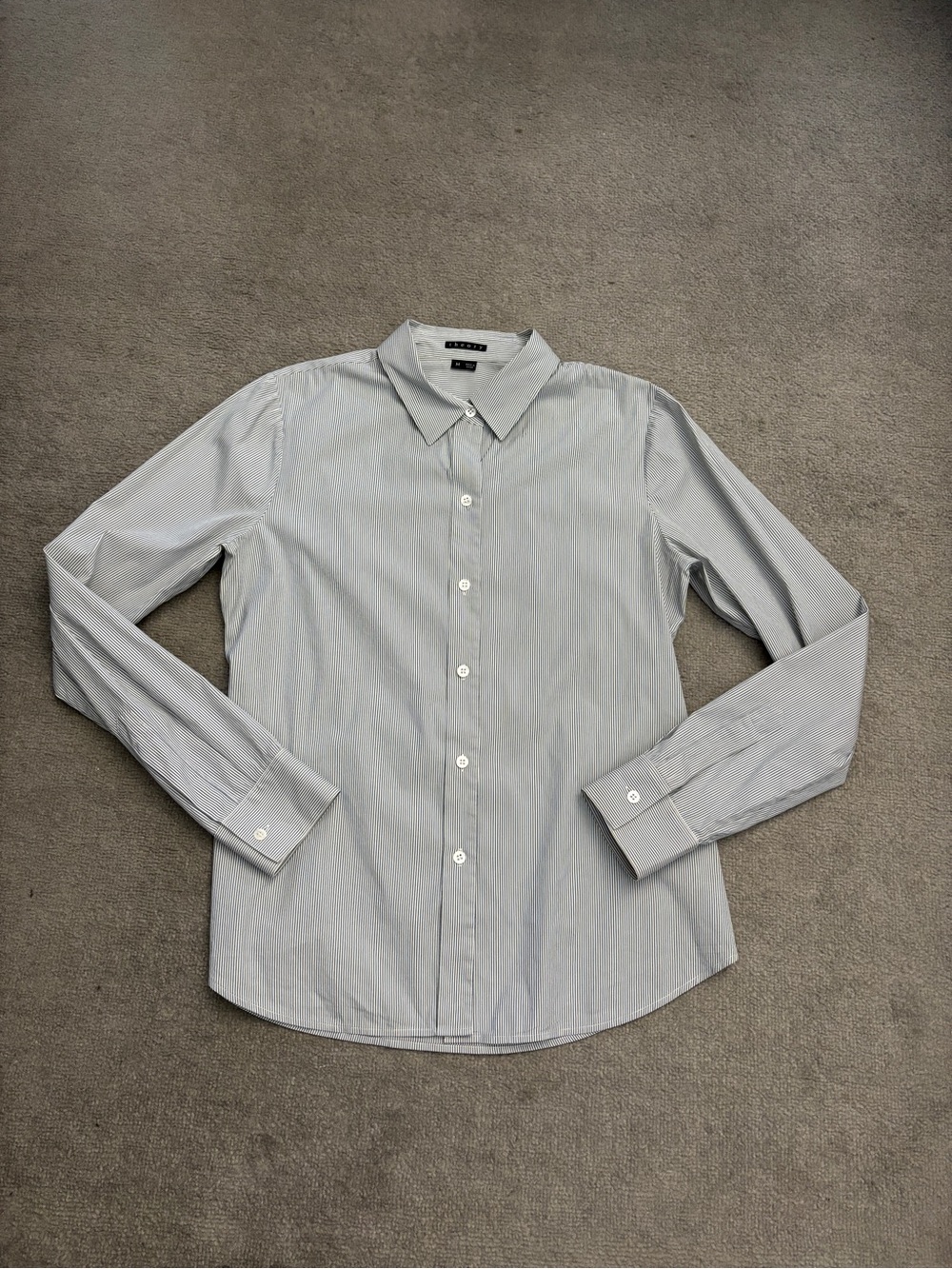 Theory Classic Gray White Stripe Button Up Dress Shirt Women’s